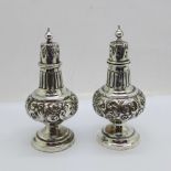 A pair of Victorian silver peppers, Birmingham 1895, 68g