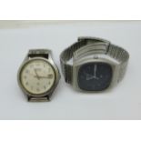 Two gentleman's Seiko quartz wristwatches, (scratched)