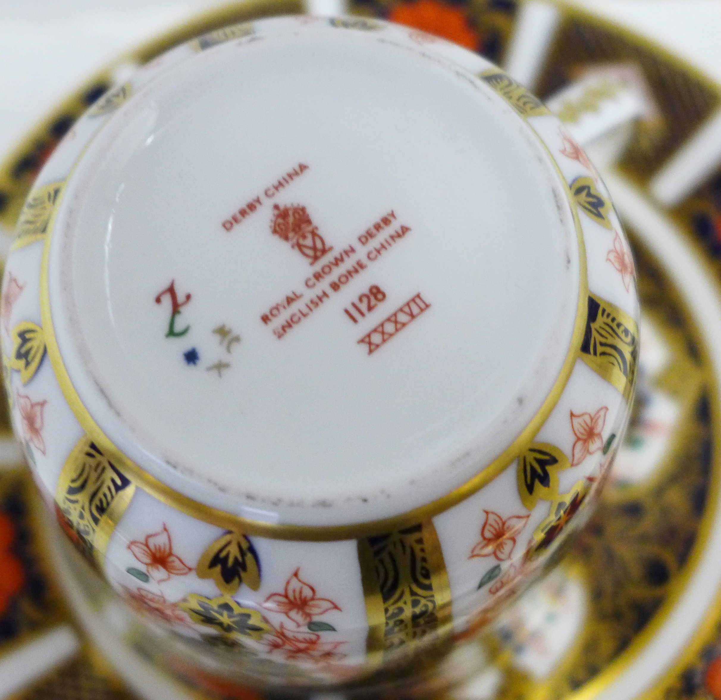 Two Royal Crown Derby 1128 pattern Imari dishes and a cup and saucer - Image 3 of 4