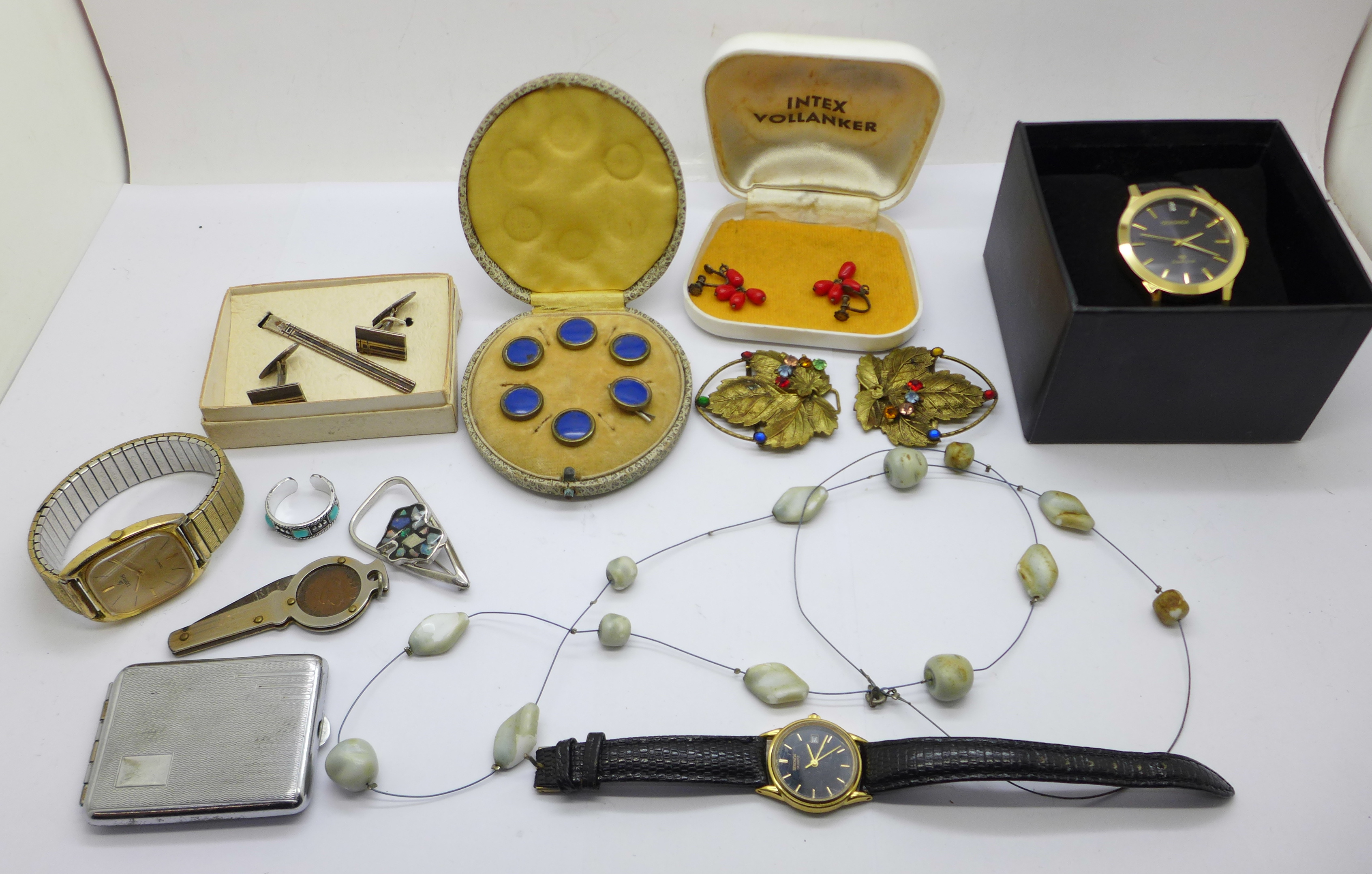 Costume jewellery, wristwatches, cased studs, etc.