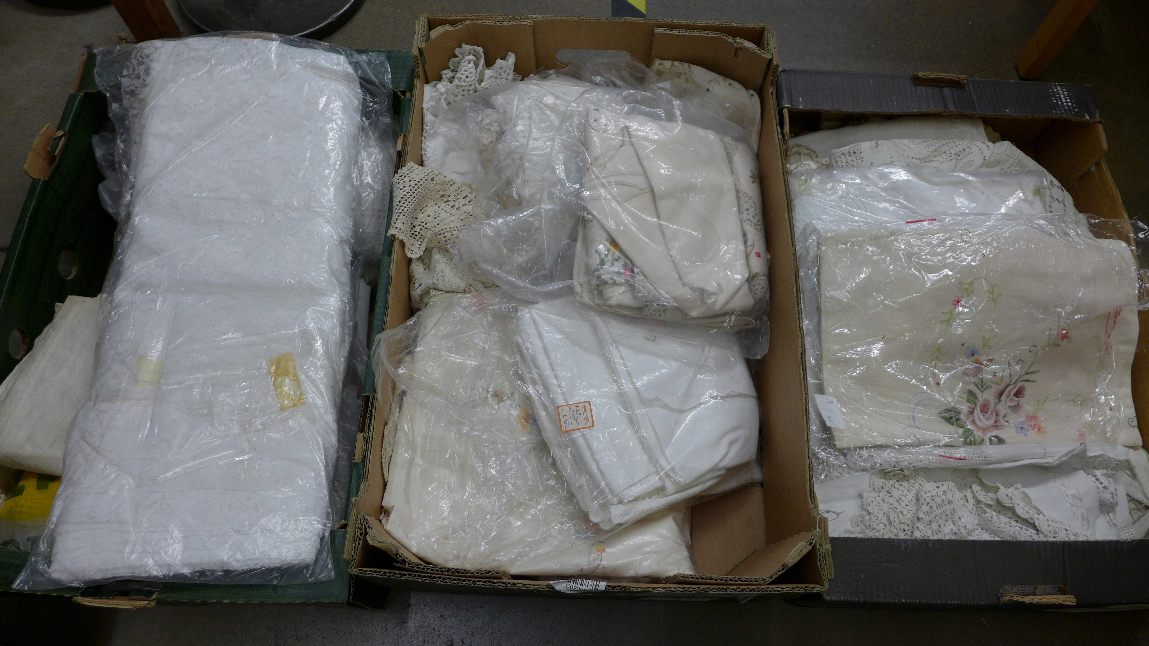 Three boxes of linen including lace trimmed **PLEASE NOTE THIS LOT IS NOT ELIGIBLE FOR POSTING AND