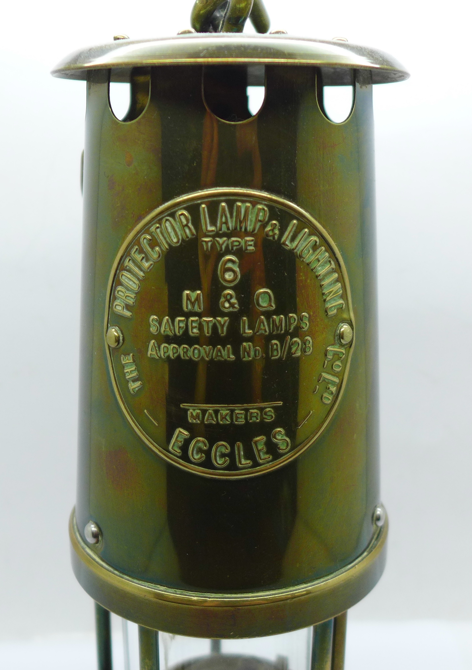 An Eccles miner's safety lamp - Image 2 of 3