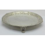 A silver tray, London 1903, 344g, 20cm