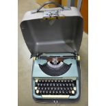 An Imperial Good Companion typewriter **PLEASE NOTE THIS LOT IS NOT ELIGIBLE FOR POSTING AND