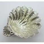 A silver shell shaped dish, Birmingham 1971, 121g