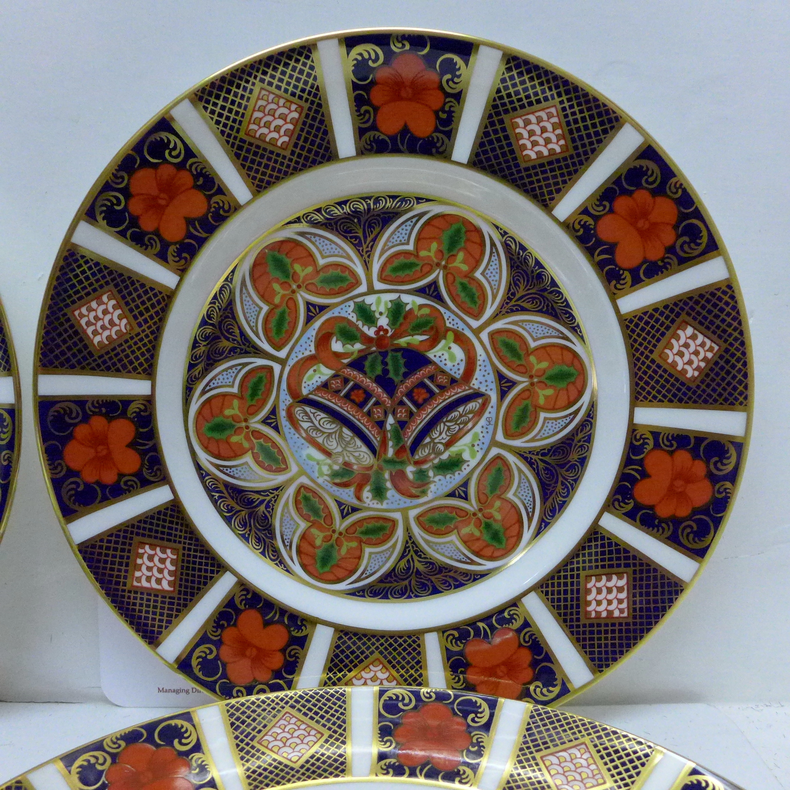 Six Royal Crown Derby Old Imari limited edition Christmas plates, 1984, 1993, 1994, 1995, 1996 and - Image 2 of 9