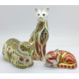 Three Royal Crown Derby paperweights, Cottage Cat 'Clover', 1009 of 1500, designed by Sue Rowe,