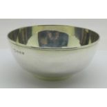 A silver bowl, Birmingham 1906, 159g, diameter 12.5cm