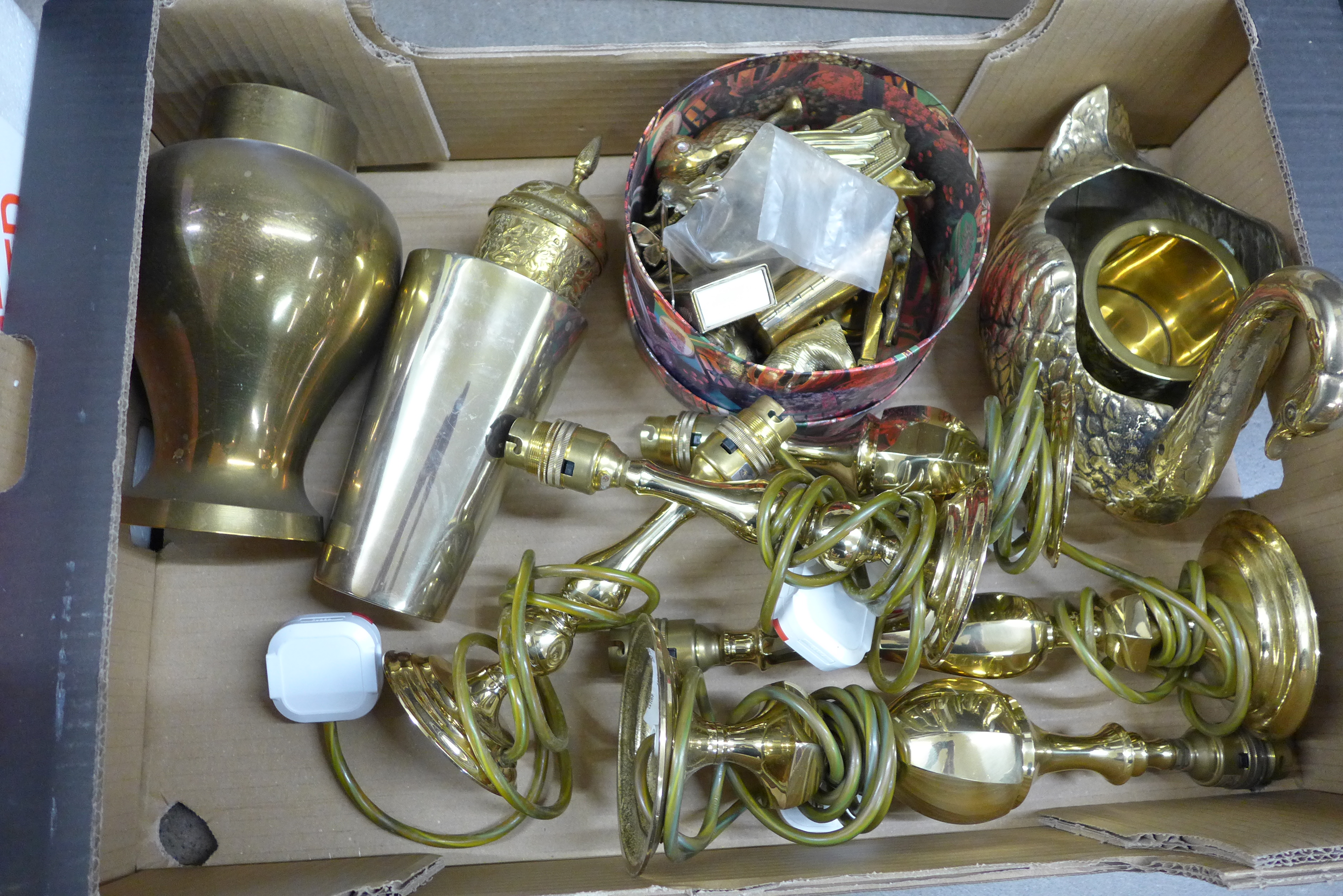 Two boxes of mixed brass, a pair of candlesticks, five table lamps, swan planter, etc. - Image 3 of 7