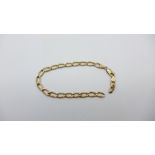A 9ct gold bracelet, requires repair, 2.8g