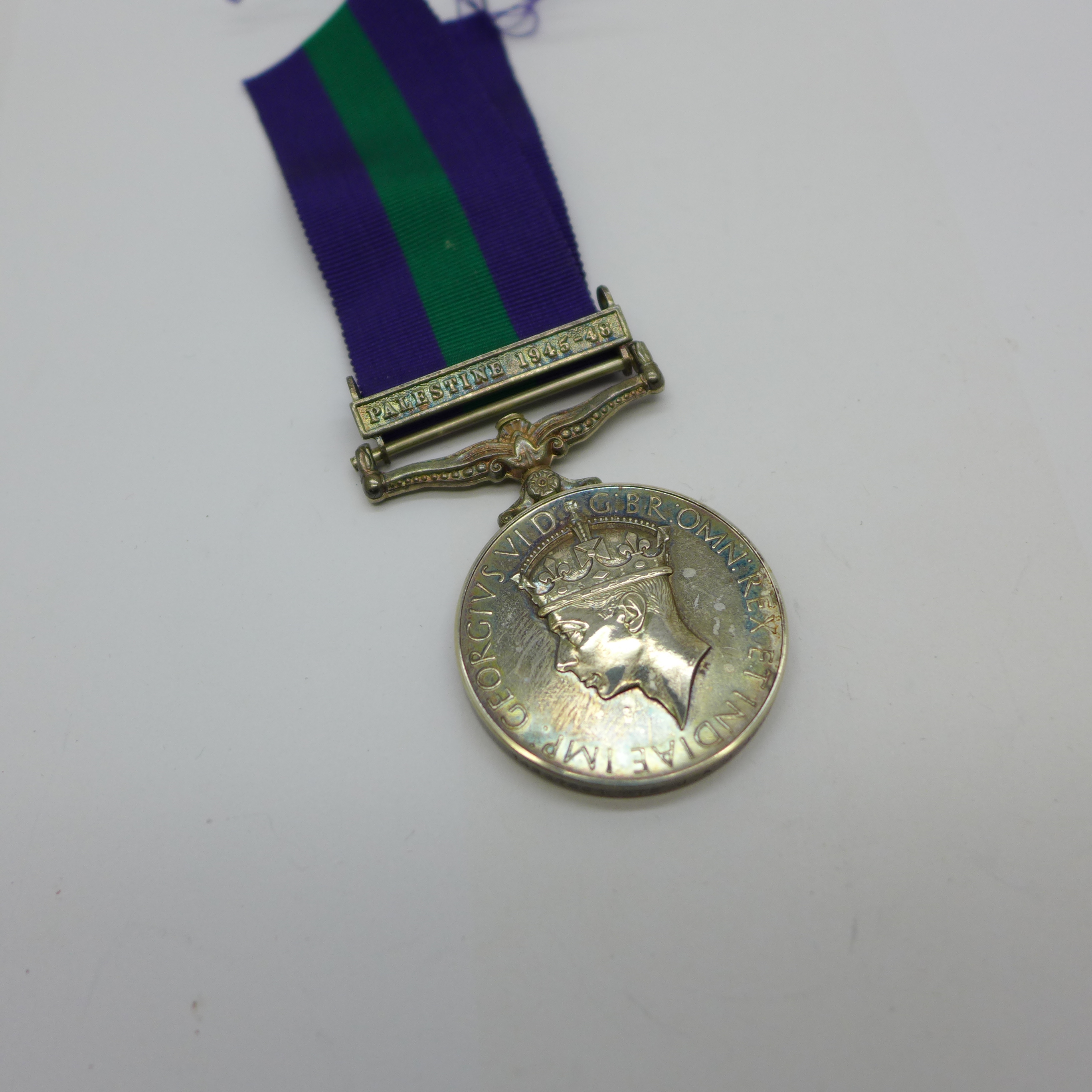 Medals including a Territorial medal to 894798 Pte. L. G. Johnstone, King's, possibly re-named - Bild 5 aus 6