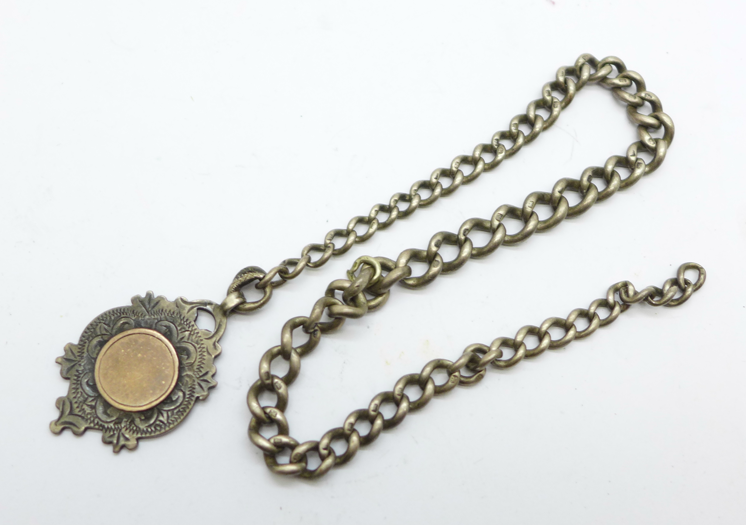 A silver chain with silver fob, no clip, 33g