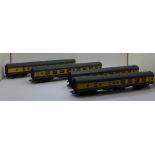 Four OO gauge Mainline railway carriages