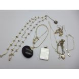 A collection of silver and silver mounted jewellery