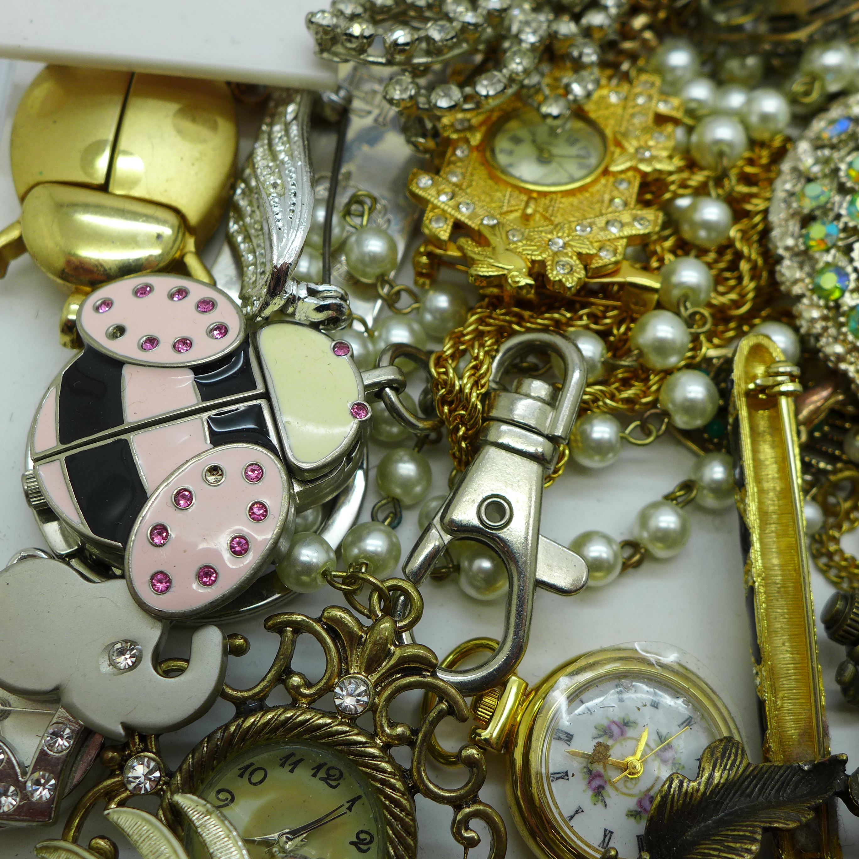 Costume jewellery and pendant watches - Image 3 of 4