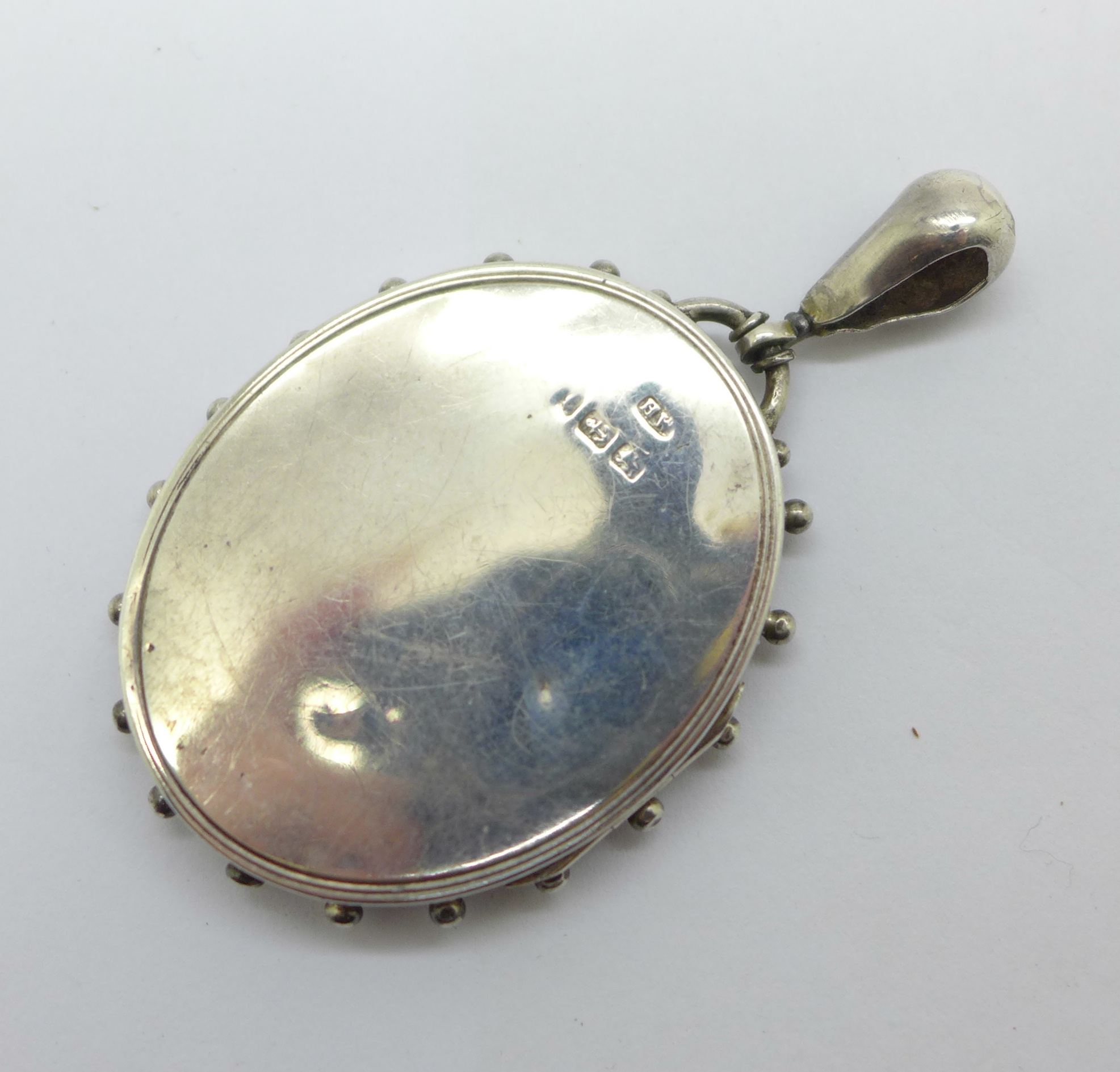 A Victorian silver locket, Birmingham 1873 - Bild 2 aus 3