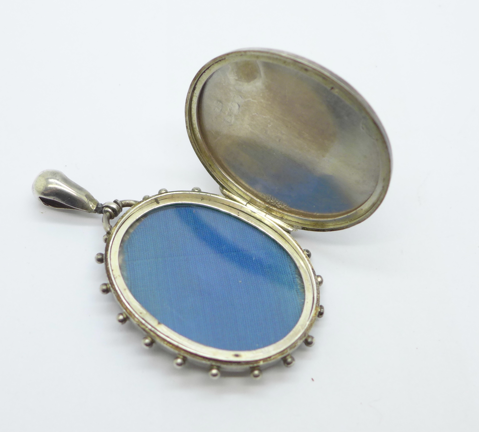 A Victorian silver locket, Birmingham 1873 - Bild 3 aus 3