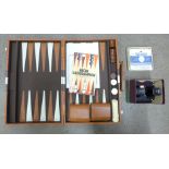 A backgammon set and a Bakelite View-Master with slides **PLEASE NOTE THIS LOT IS NOT ELIGIBLE FOR