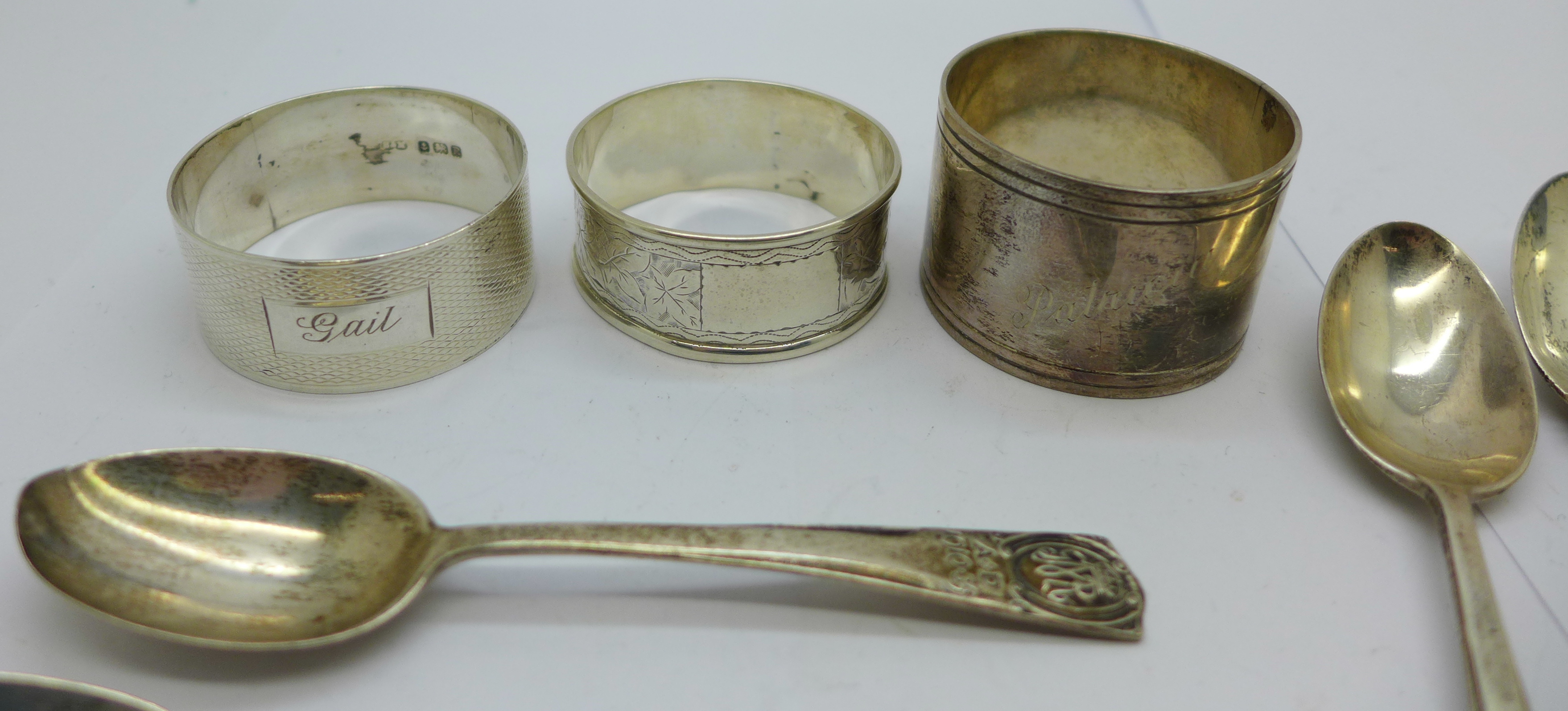 Three silver napkin rings and six silver teaspoons (5+1), 116g - Bild 3 aus 4