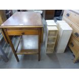 An oak drop leaf occasional table and six wooden crates