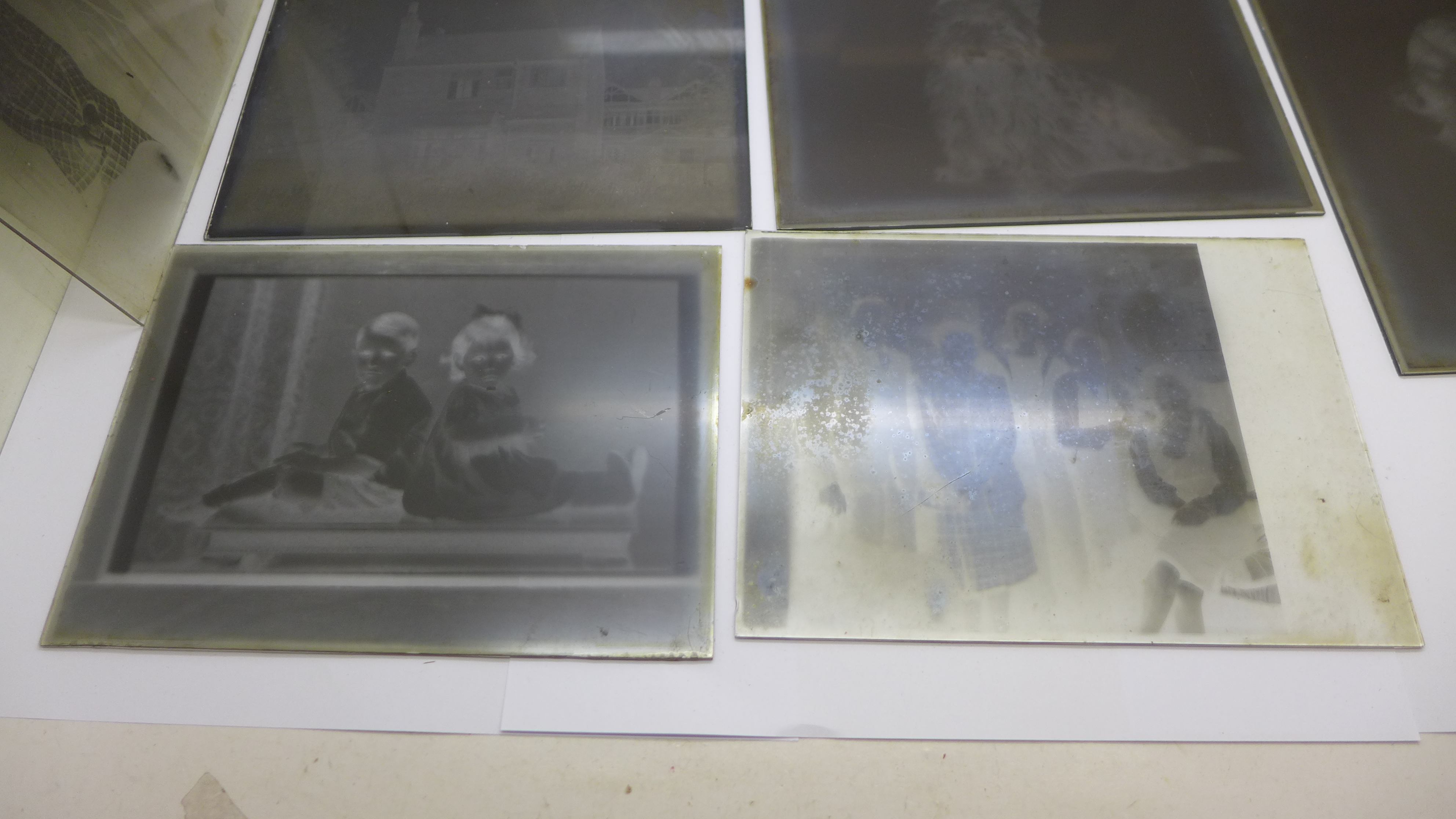 Six boxes of glass plate negatives (sixty plates), Edwardian, various subjects - Bild 6 aus 9