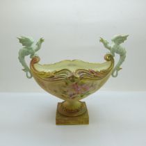 A Royal China Works Worcester blush ivory sweetmeat dish with dragon handles, 17cm