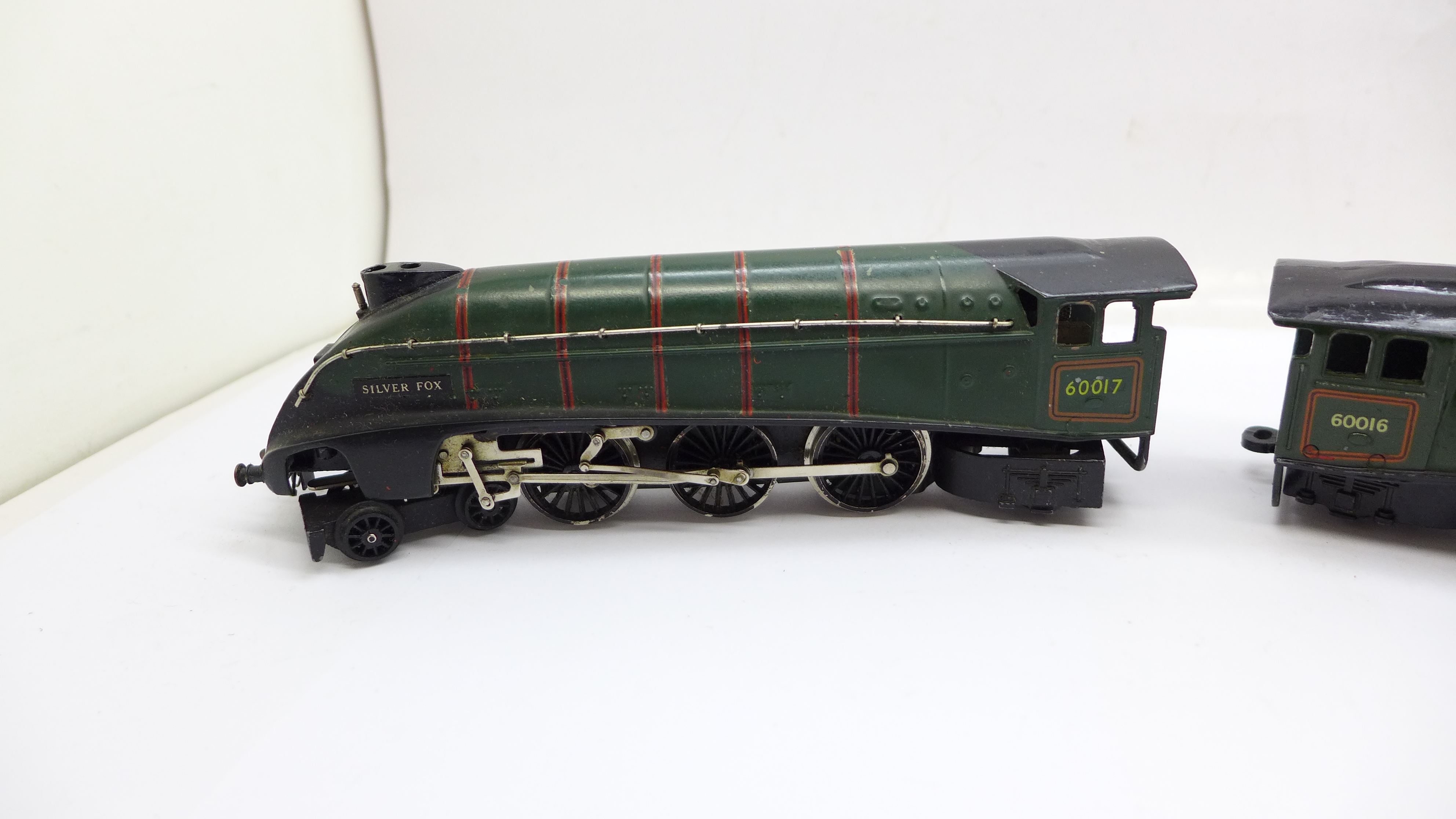 Two Hornby Dublo steam locomotives, Silver Fox 4-6-2 and Silver King 4-6-2, Silver King boxed - Image 2 of 5