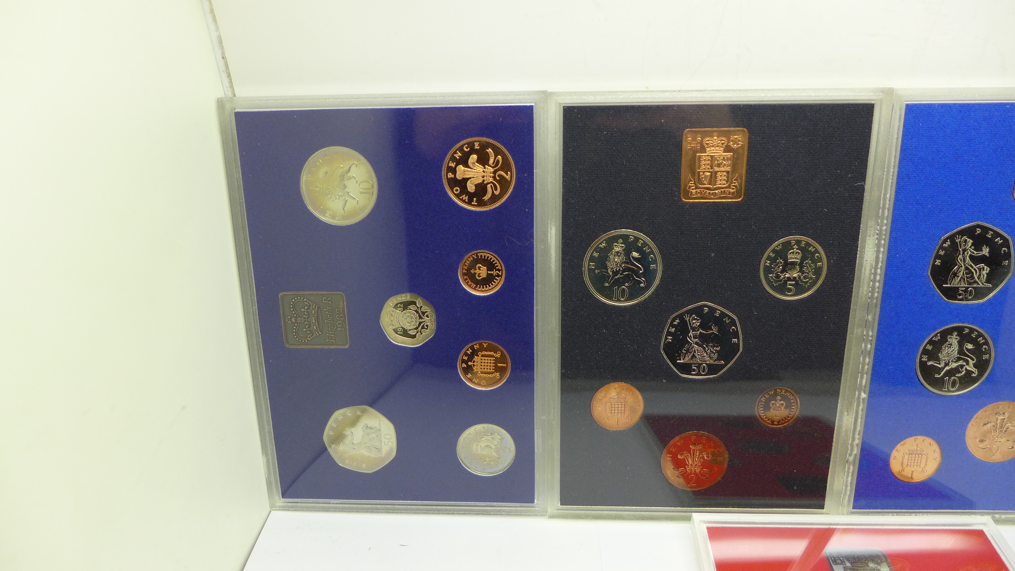 Nine Great Britain proof coin sets, 1970-2010 - Image 5 of 7