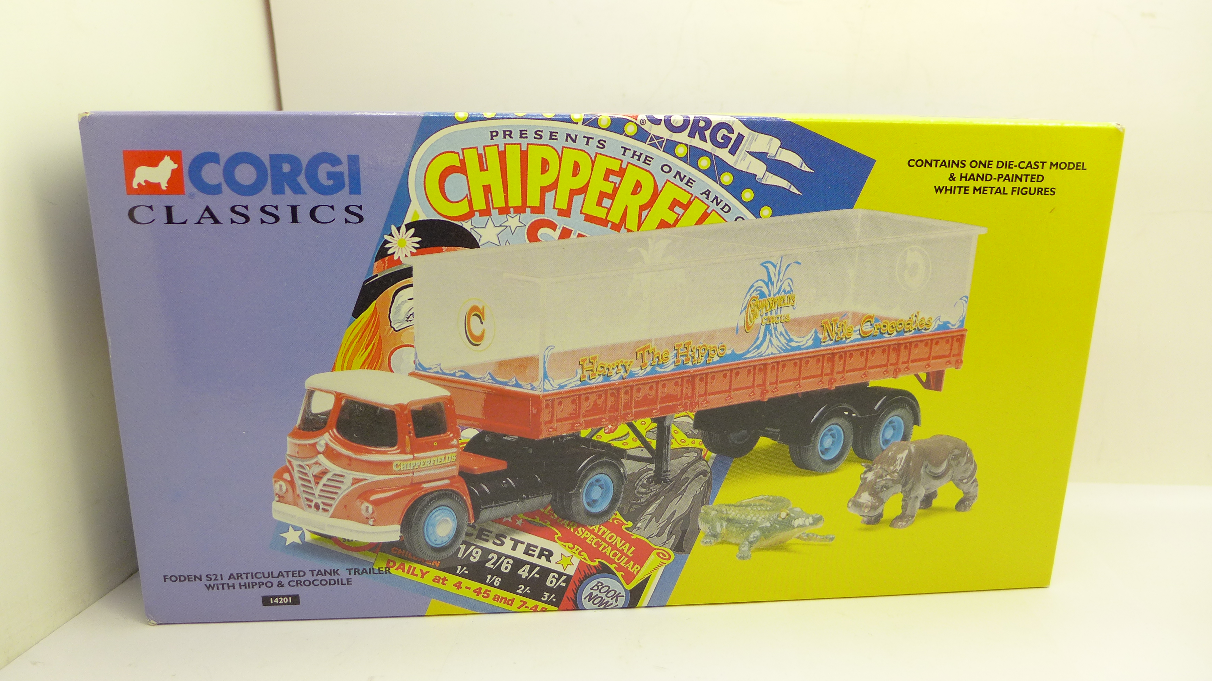 A Corgi Classics Chipperfields articulated Tank Trailer and a Corgi Ulster Transport Van - Image 3 of 3