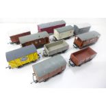 Ten Wrenn OO gauge wagons
