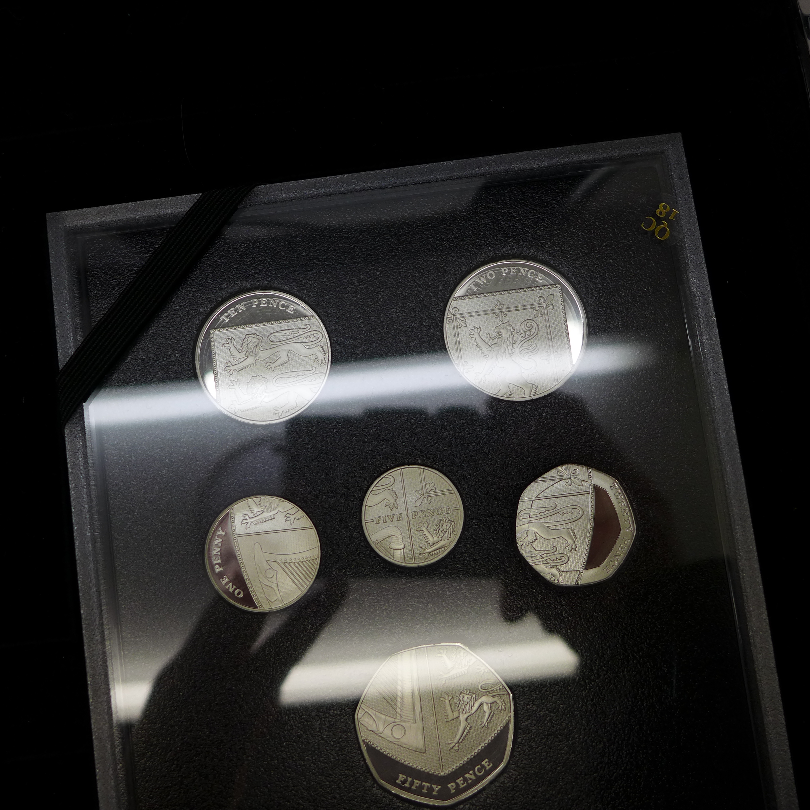 A 2015 silver proof coin set, the fifth circulation coinage portrait, first edition set, boxed - Image 3 of 7