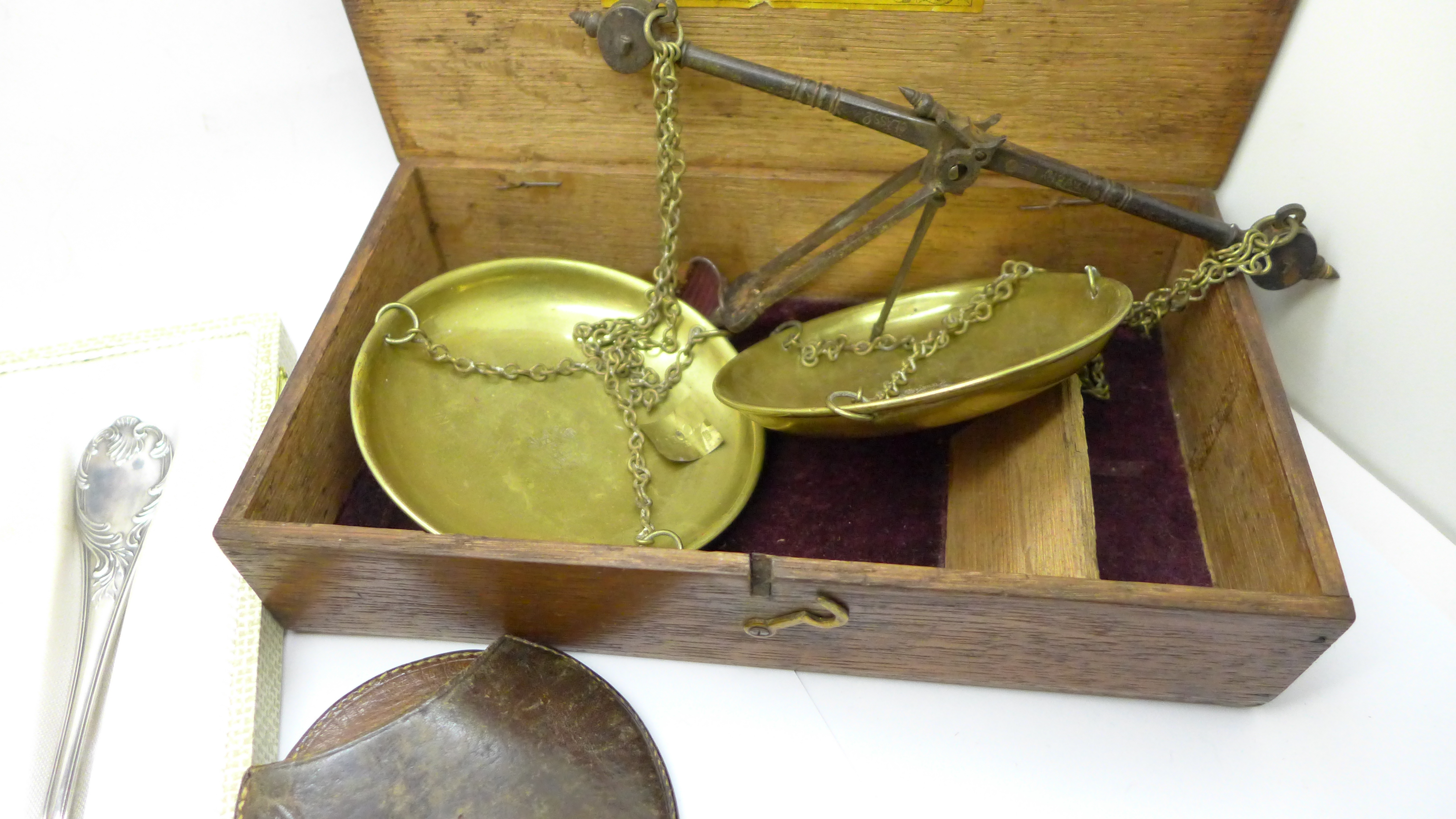 A Christofle serving set, a set of scales, boxed and a leather coin holder - Image 2 of 3