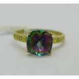A 9ct gold and mystic topaz ring, 1.6g, N