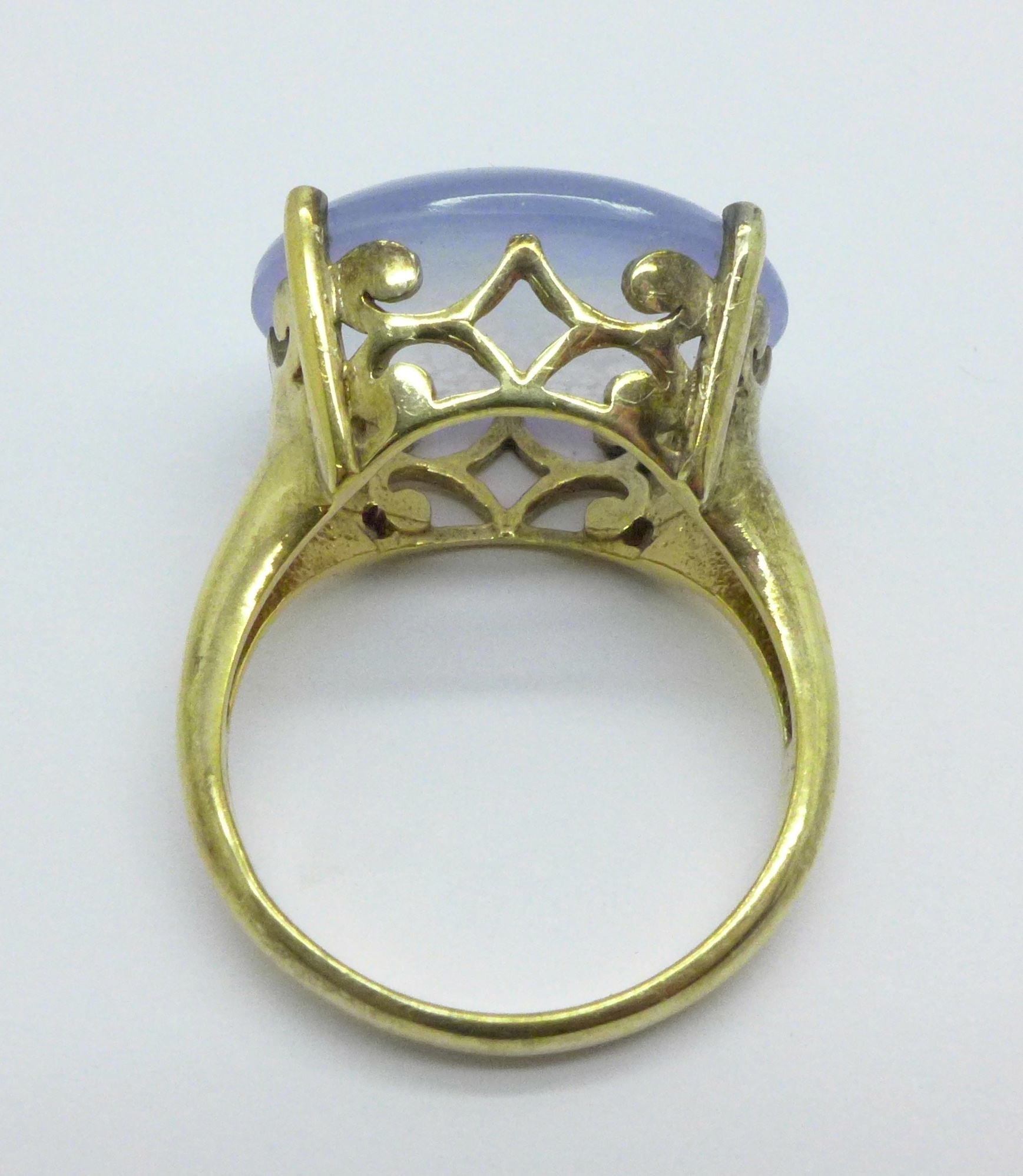 A silver gilt blue chalcedony ring, N - Image 4 of 4