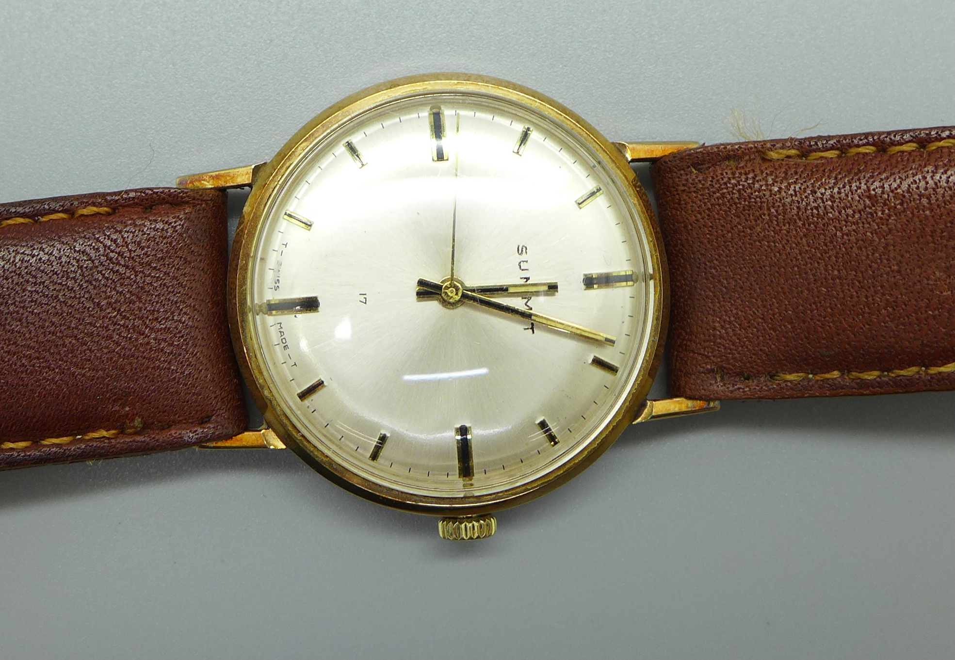 A gentleman's 9ct gold Summit wristwatch, the case back bears faint Barton Transport inscription - Image 13 of 14