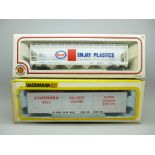 Two Bachmann HO gauge rolling stock, 56' Center Flow hopper and one other, both boxed