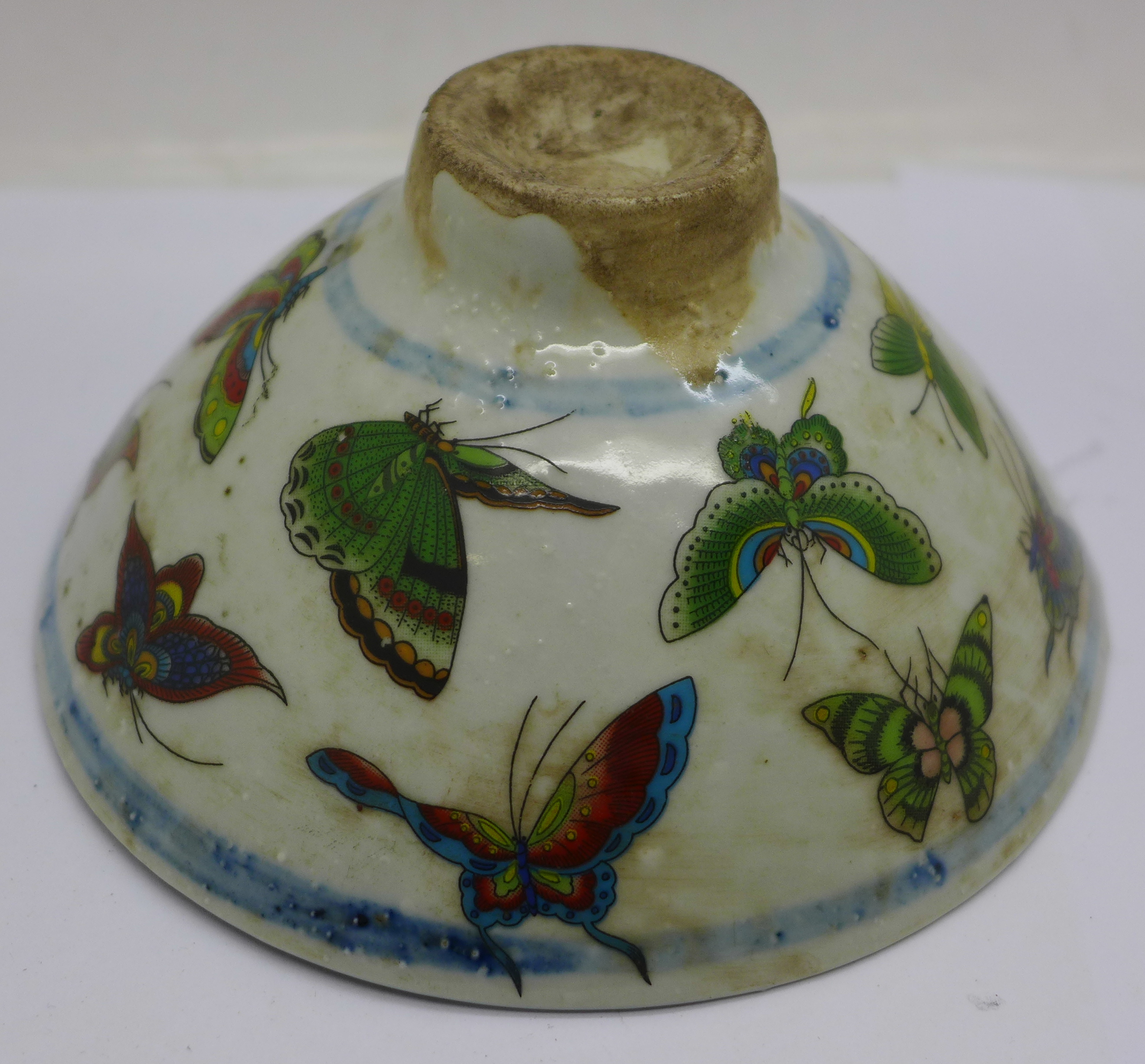 A Chinese 'Thousand Butterfly' bowl, 123mm diameter - Image 10 of 10