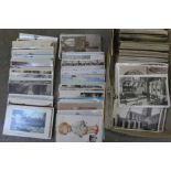 A collection of approximately 500 early 20th Century and later postcards