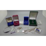 Assorted silver jewellery