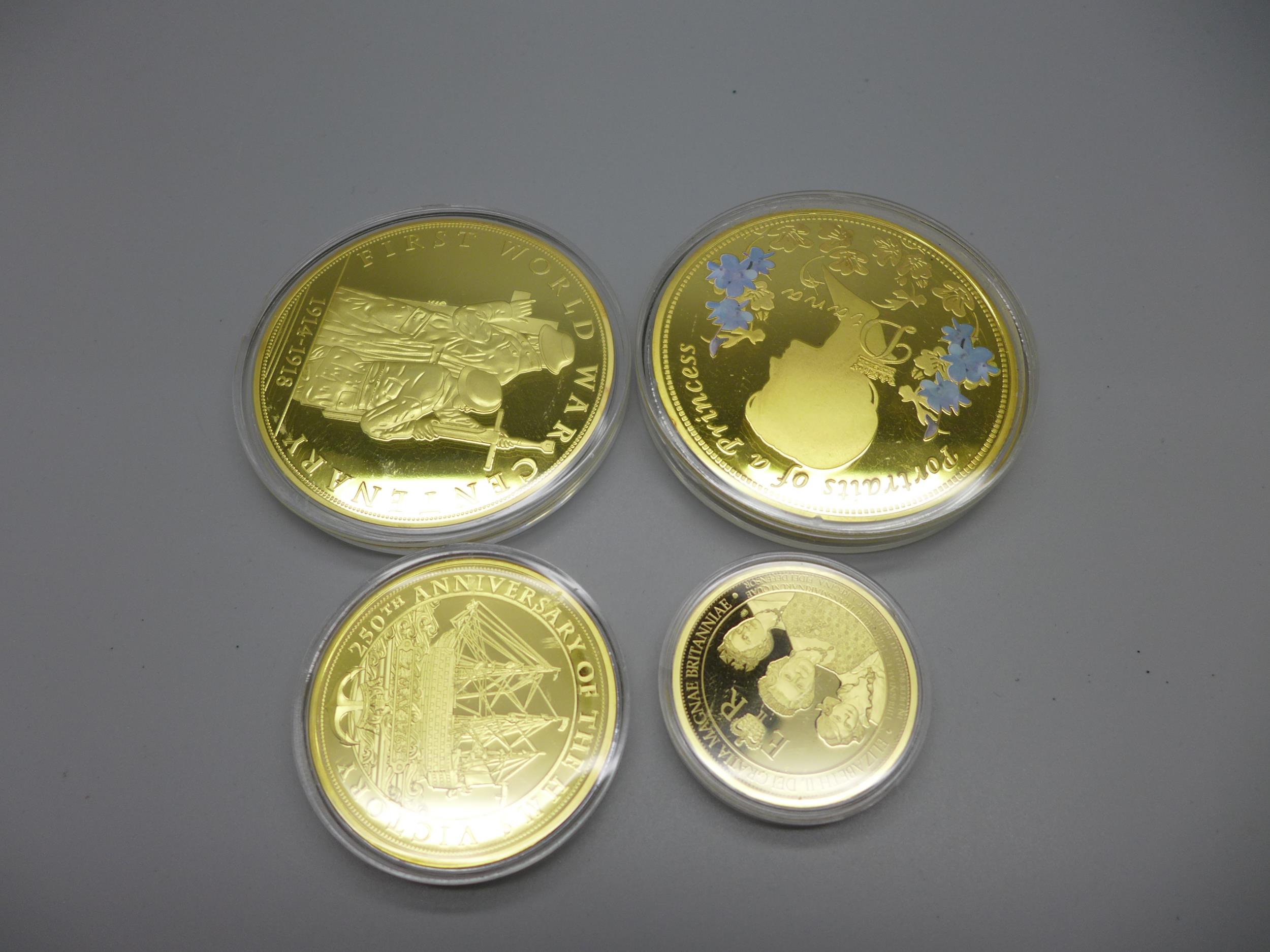 Four gold plated medallions;- portraits of Princess Diana, 7cm diameter, a WWI Centenary 1914- - Bild 8 aus 8