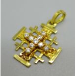 An 18ct gold Jerusalem cross pendant, 2.8g, 19mm