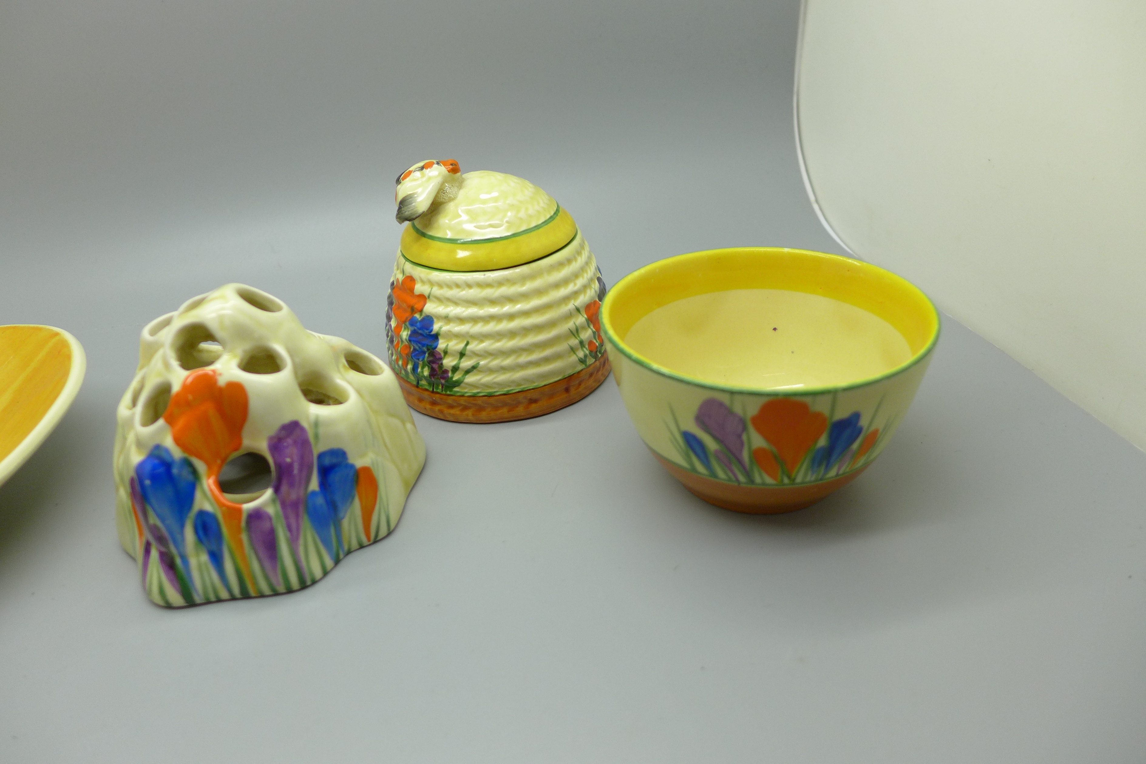 Clarice Cliff Crocus Bizarre bowl, beehive honey pot, flower stand and a Clarice Cliff honey glaze - Image 2 of 11