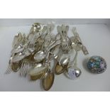Elkington silver plated flatware **PLEASE NOTE THIS LOT IS NOT ELIGIBLE FOR POSTING AND PACKING**