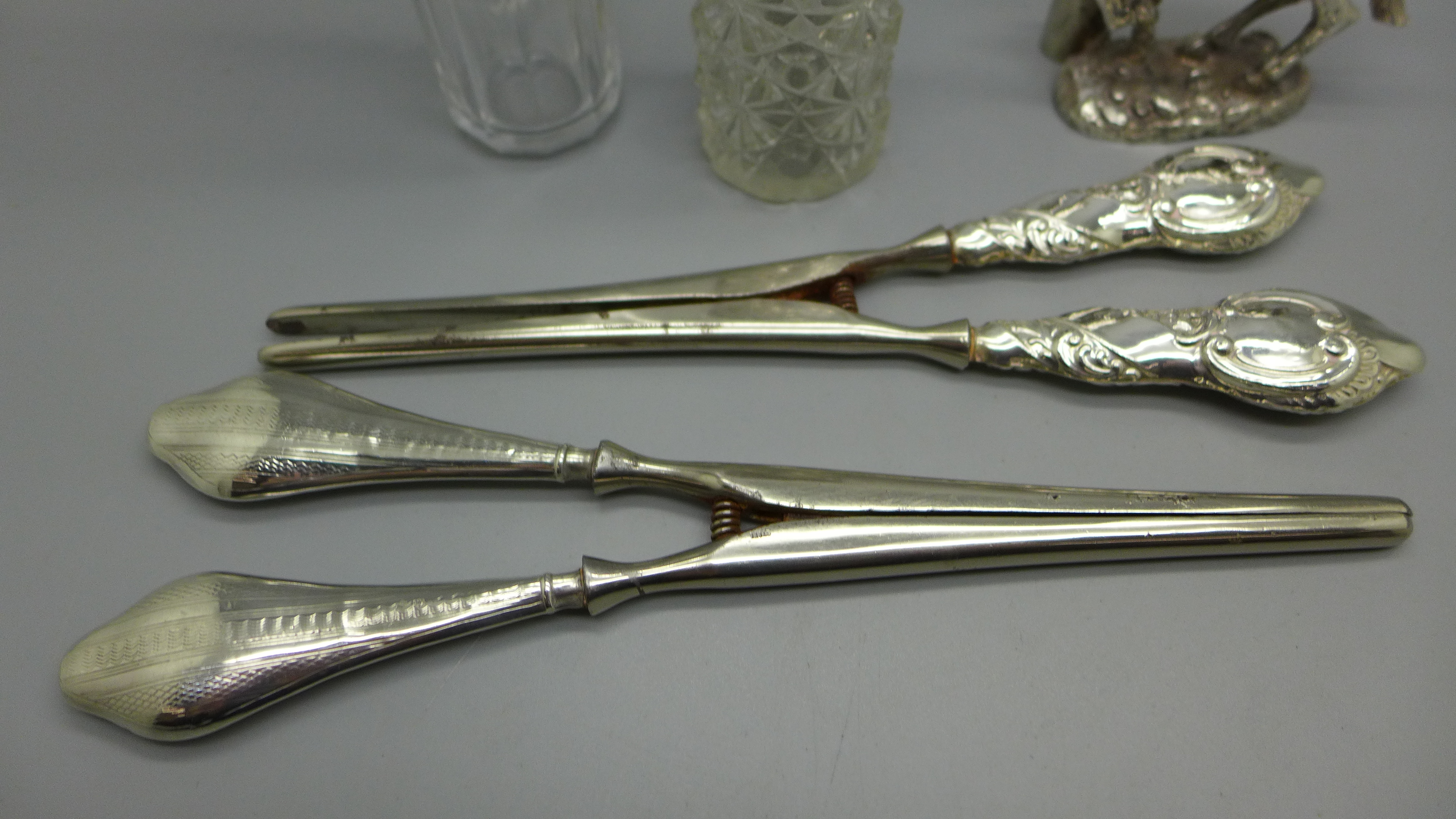 Two silver topped glass jars, one top a/f, two pairs of silver handled glove stretchers and horse - Image 5 of 5