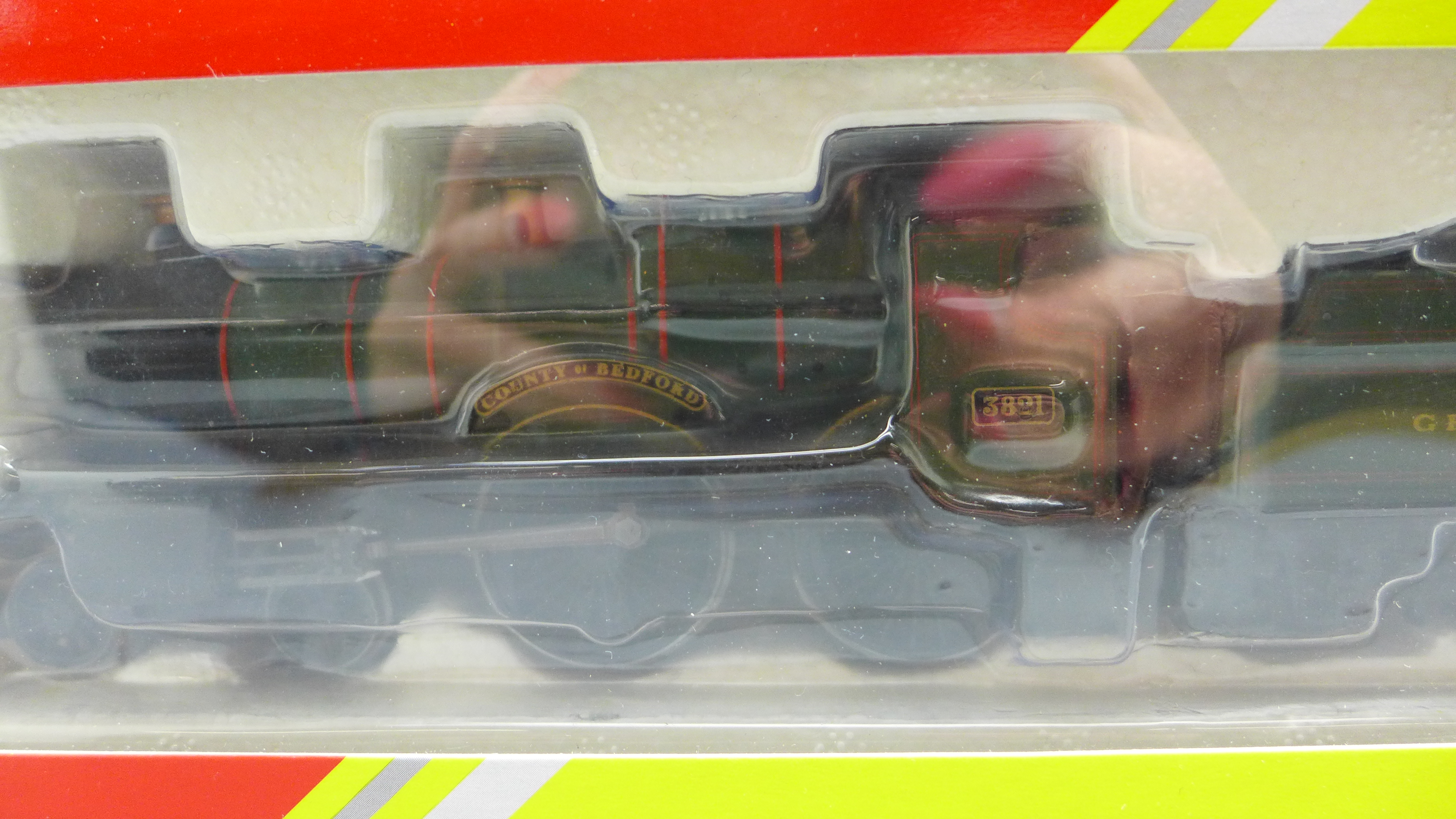 A Hornby OO gauge locomotive and tender, R3061 4-4-0 County, boxed - Image 3 of 3