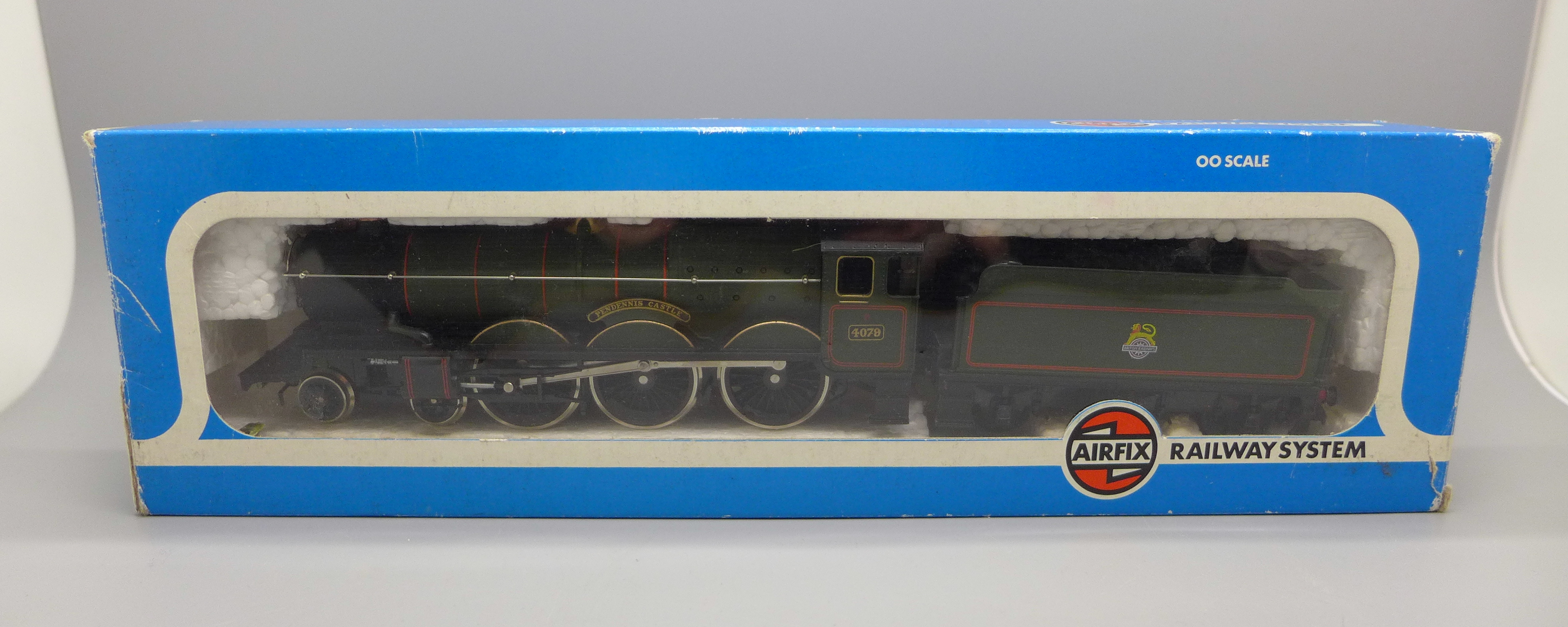 An Airfix OO gauge locomotive and tender, 4-6-0 Pendennis Castle, boxed