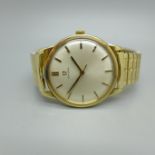 A 9ct gold Omega wristwatch, case back scratched, 33mm case