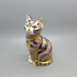 A Royal Crown Derby cat paperweight