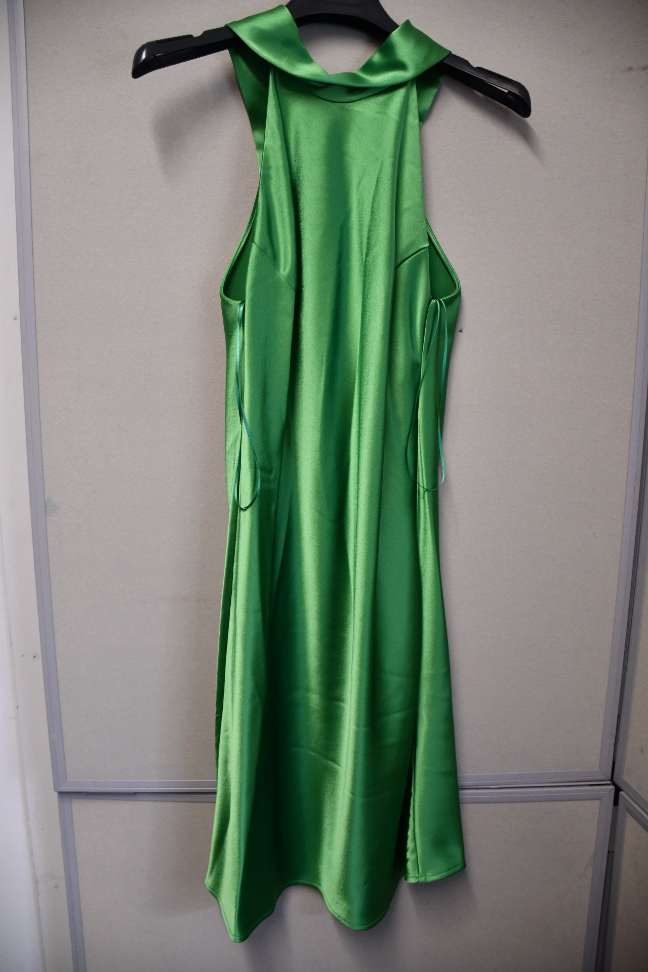 One as new Galvan London Satin Mini Sienna dress size 40 (Jungle green. 120SGCD100404JG).