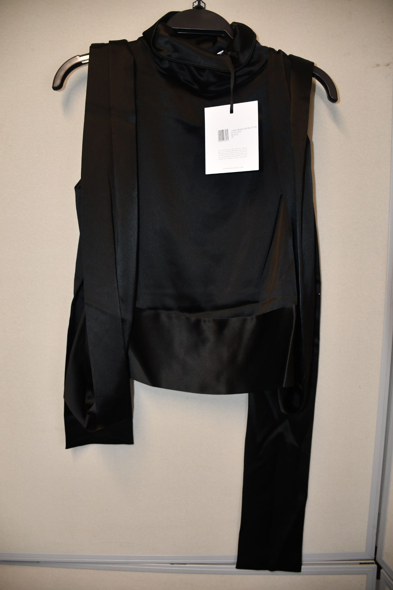 One as new Galvan London Satin Luna black top size 36 (120SETPSS601001BK).